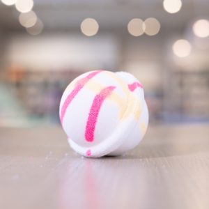 Island Nectar Bath Bomb